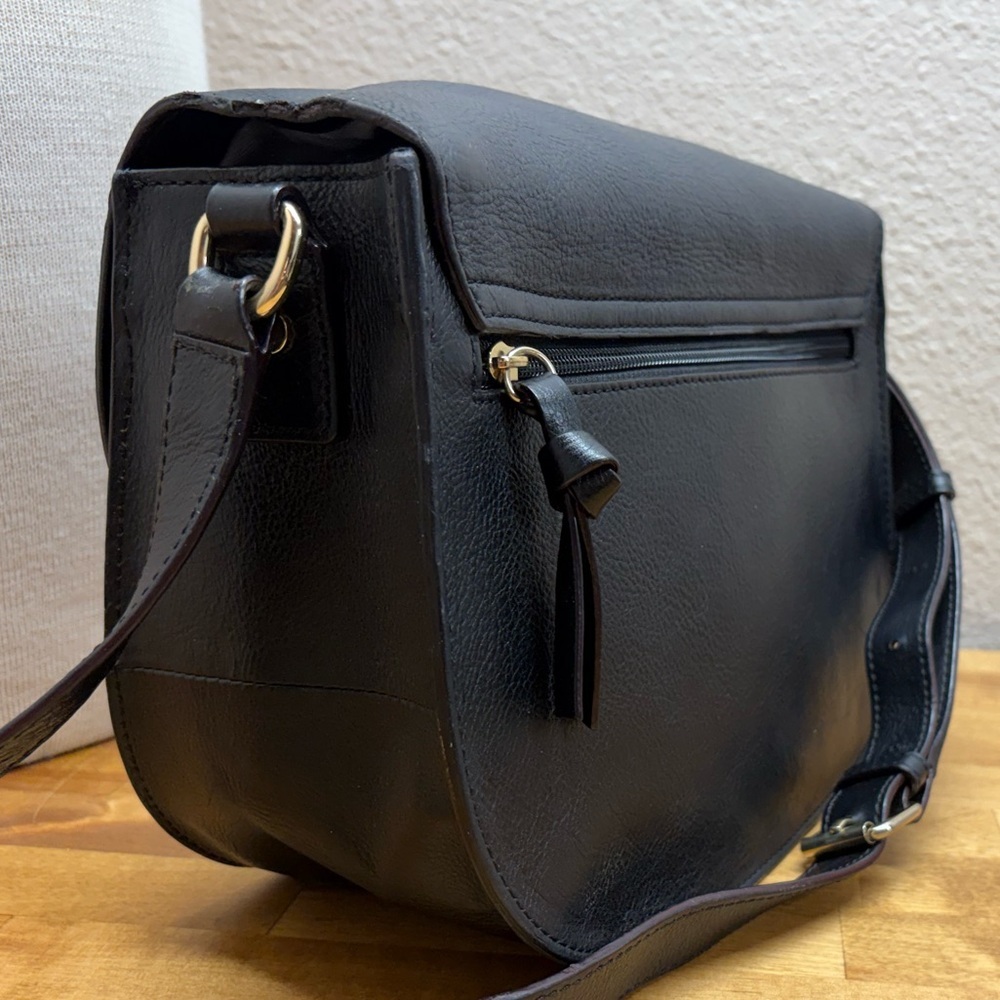 Lo & Sons The Claremont Black Leather Crossbody Camera Bag Gold Turn-Lock - Picture 3 of 9